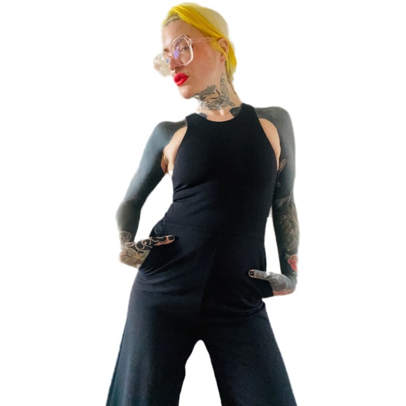 Aritzia Babaton Mikey Jumpsuit in Black - Picture 4 of 6